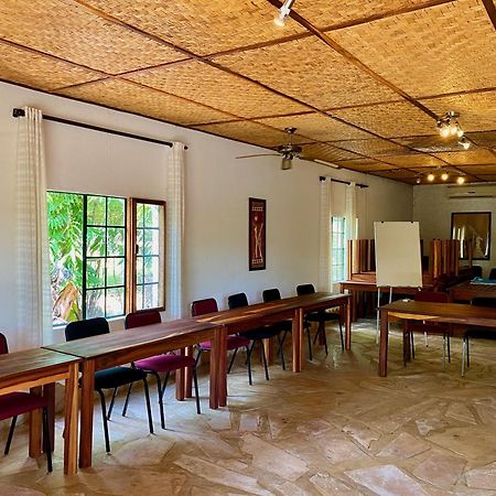 Tambuti Lodge Rundu Eksteriør bilde