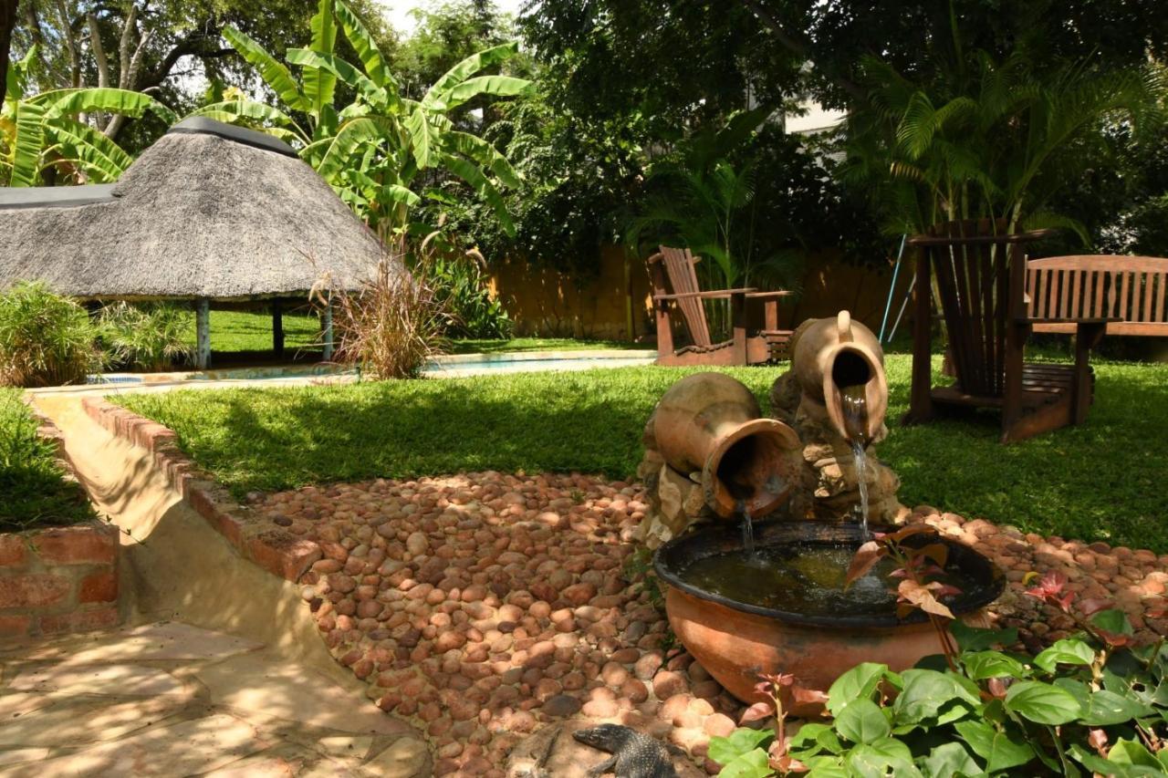 Tambuti Lodge Rundu Eksteriør bilde