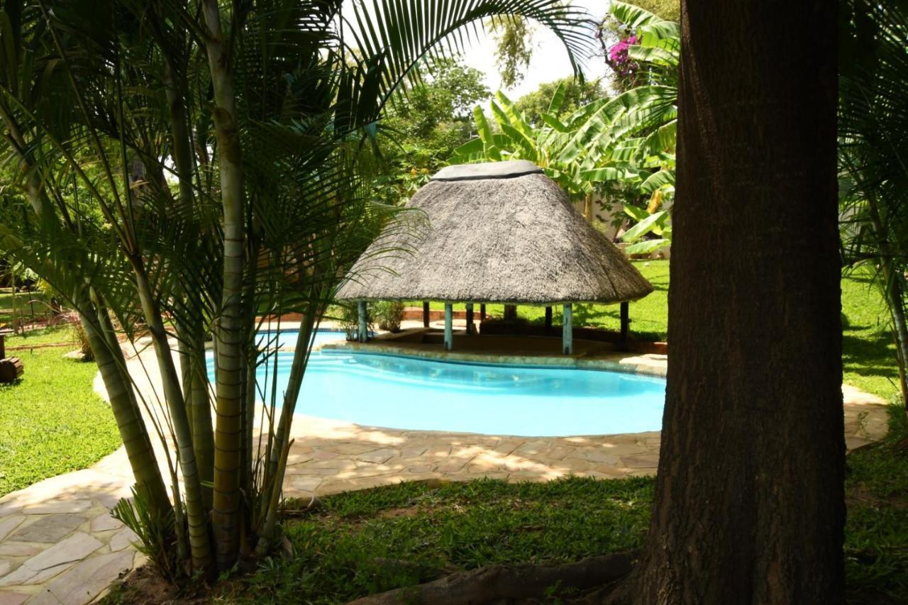 Tambuti Lodge Rundu Eksteriør bilde