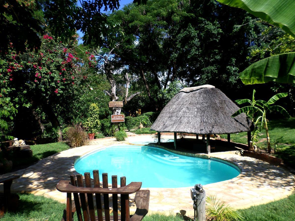 Tambuti Lodge Rundu Eksteriør bilde