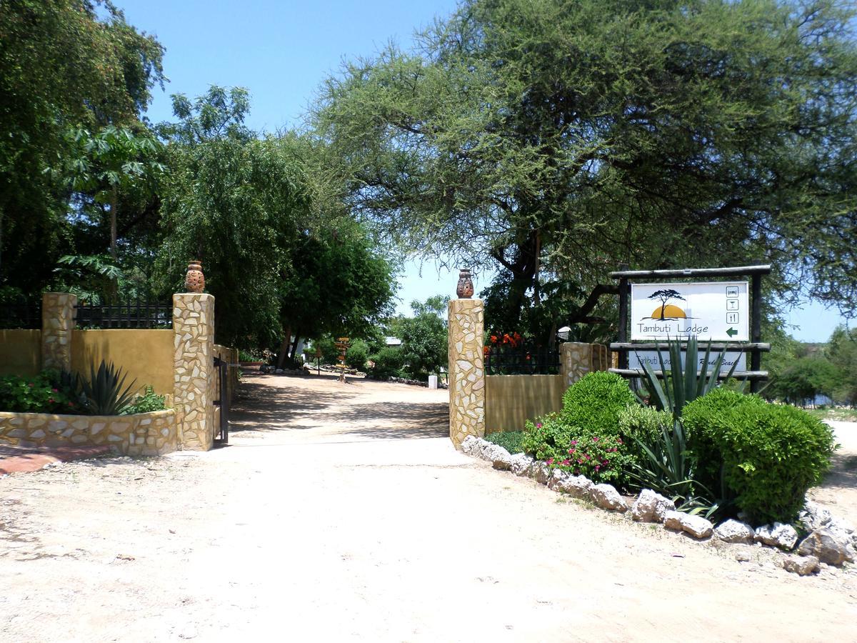 Tambuti Lodge Rundu Eksteriør bilde