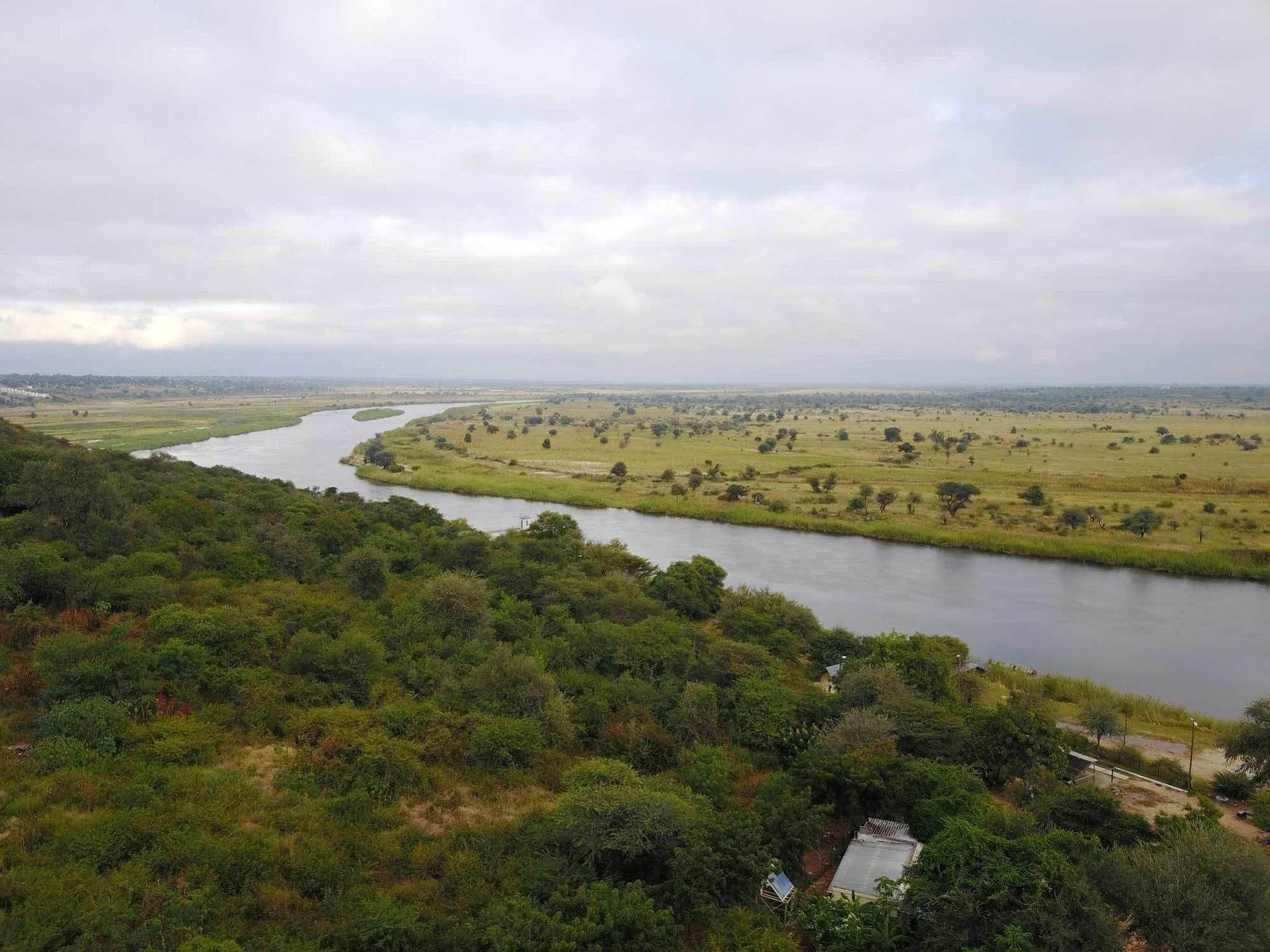 Tambuti Lodge Rundu Eksteriør bilde